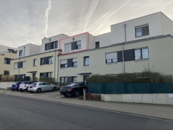 Modernes Penthouse: helle 2,5-Zimmer-Wohnung mit großer Dachterrasse in Leverkusen - Lützenkirchen