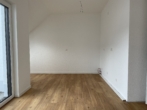 Wohnen-Essen-Kochen - Charmante Dachgeschosswohnung mit Loggia- 3- Zimmerwohnung in Leverkusen Schlebusch
