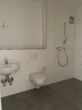Bad - Charmante Dachgeschosswohnung mit Loggia- 3- Zimmerwohnung in Leverkusen Schlebusch