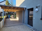 Eingangsbereich und Carport - Ihr Perfektes Eigenheim: modernes Reiheneckhaus mit Garten und Doppelstellplatz