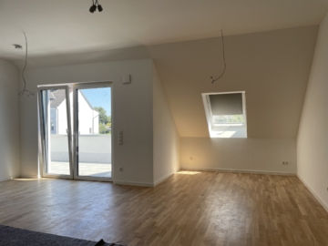 3-Zimmer-Wohnung im Dachgeschoss mit Loggia, 51375 Leverkusen, Etagenwohnung