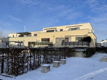 neuwertige 2-Zimmer-Wohnung mit Balkon und Tiefgaragenstellplatz in beliebter Wohnlage, 51381 Leverkusen, Etagenwohnung