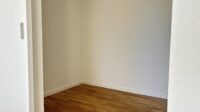 Begehbarer Kleiderschrank