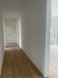 Flur - 3- Zimmer- Dachgeschosswohnung in Schlebusch- Ihr neues Zuhause mit Weitblick