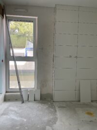 Badezimmer mit Fenster