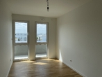 Kind - alle unter einem Dach: 4 Zimmer-Neubauwohnung mit 2 Bädern und Dachterrasse